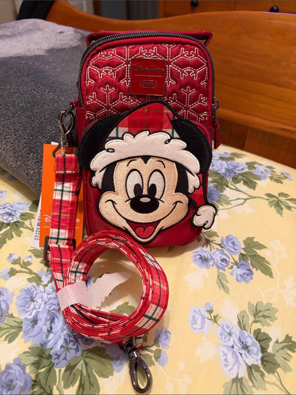 Disney Parks Mickey Mouse Red Holiday Crossbody Bag - Picture 5 of 5